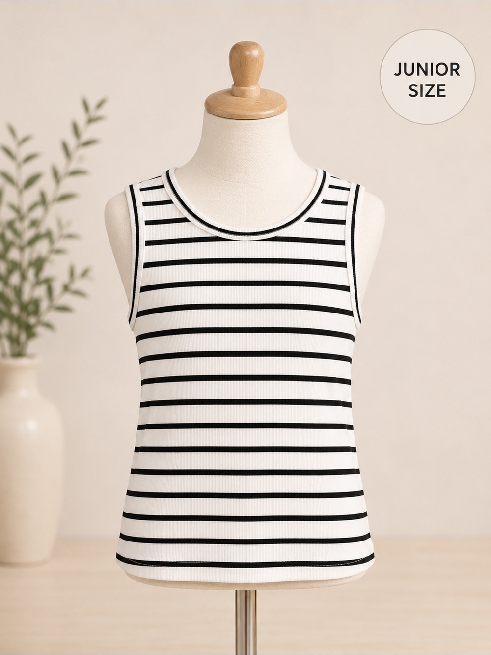 No Boundaries Girls Size Large White and Black Striped Ribbed Tank